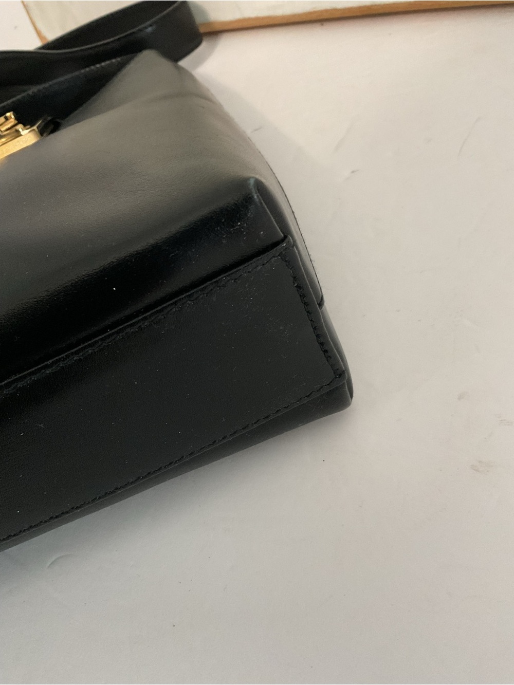 Salvatore Ferragamo Gancini Shoulder Bag - Picture 9 of 16